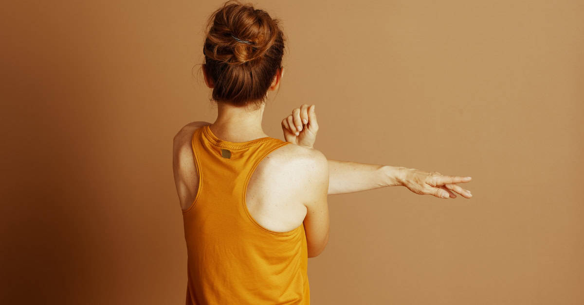 how to release a pinched nerve in shoulder blade