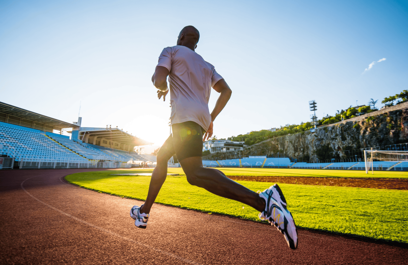 IT Band Syndrome: Why the Outside of Your Knee Hurts and How to Fix It 3 IT Band Syndrome: Why the Outside of Your Knee Hurts and How to Fix It
